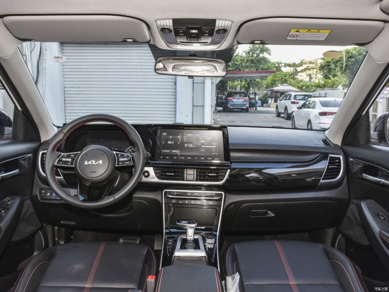 Новый кроссовер Kia kx3