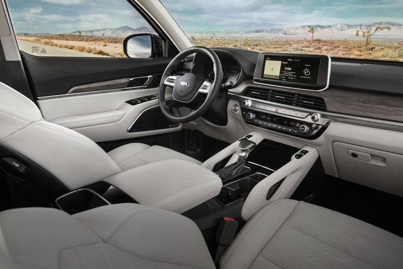 Новый внедорожник Kia Telluride