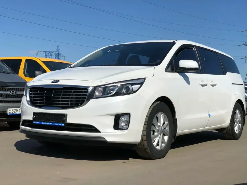 Kia Carnival 2020 багажник