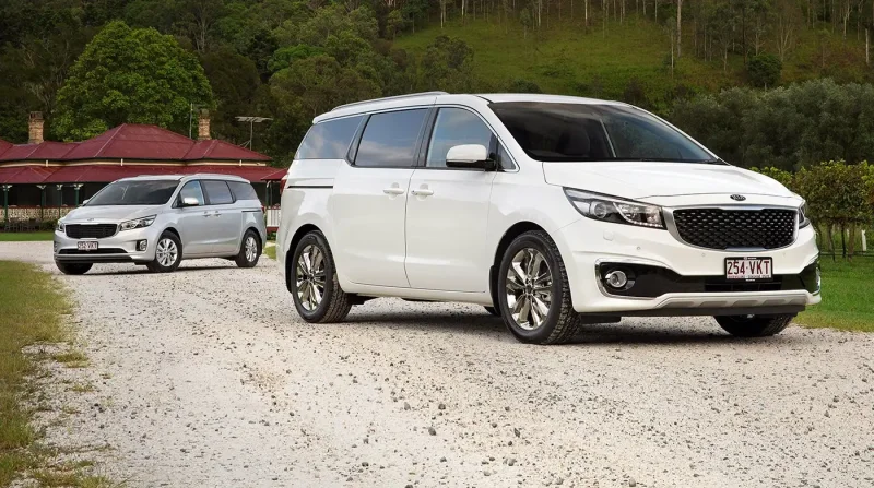 Kia Carnival
