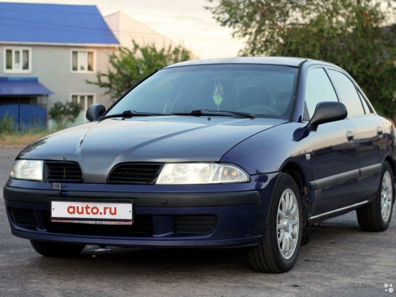 Митсубиси Каризма 2001 1.6
