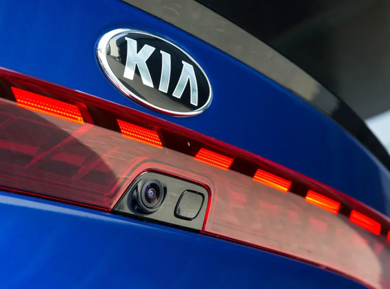Kia k5 Оптима сзади