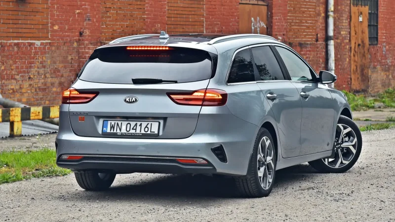 Kia Ceed 2021 хэтчбек