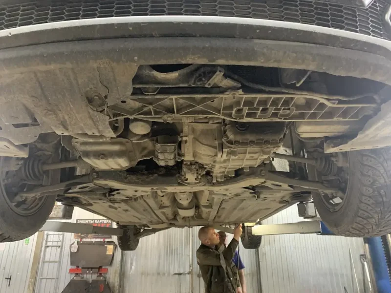 Kia Sportage 3 на подъемнике