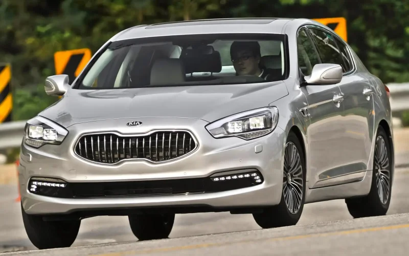 Kia Quoris 3.8