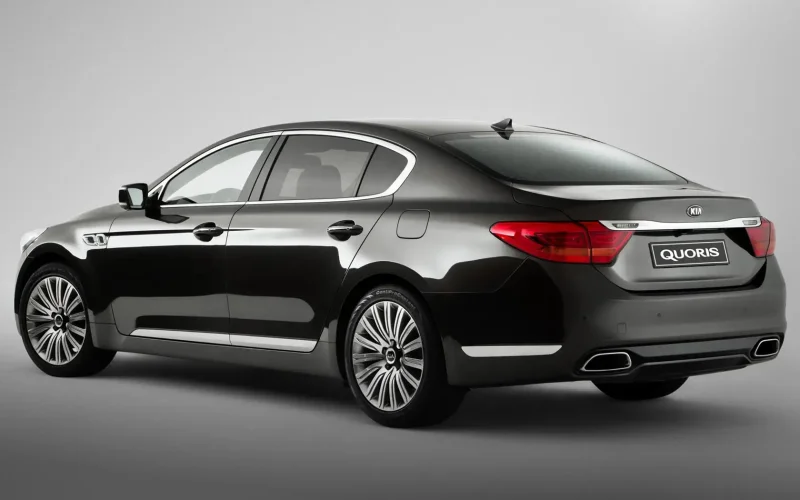 Kia Quoris 2012