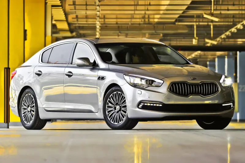 Kia Quoris 2012