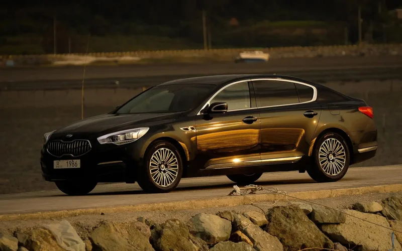 Kia Quoris 2012