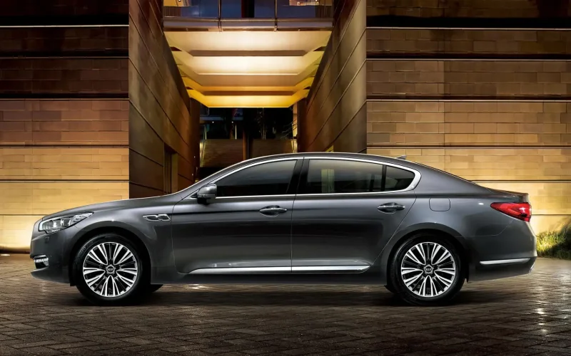 Kia Quoris 2015-2018