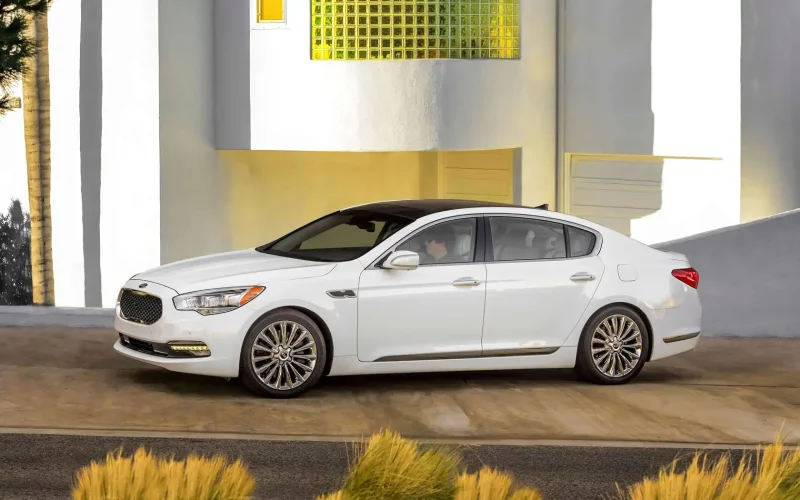 Kia Quoris 2015