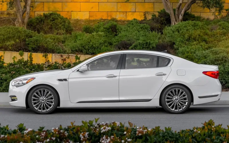 Kia Quoris 2014