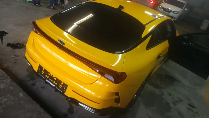 Kia k5 желтая 2021