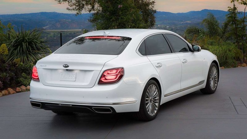 Kia k900