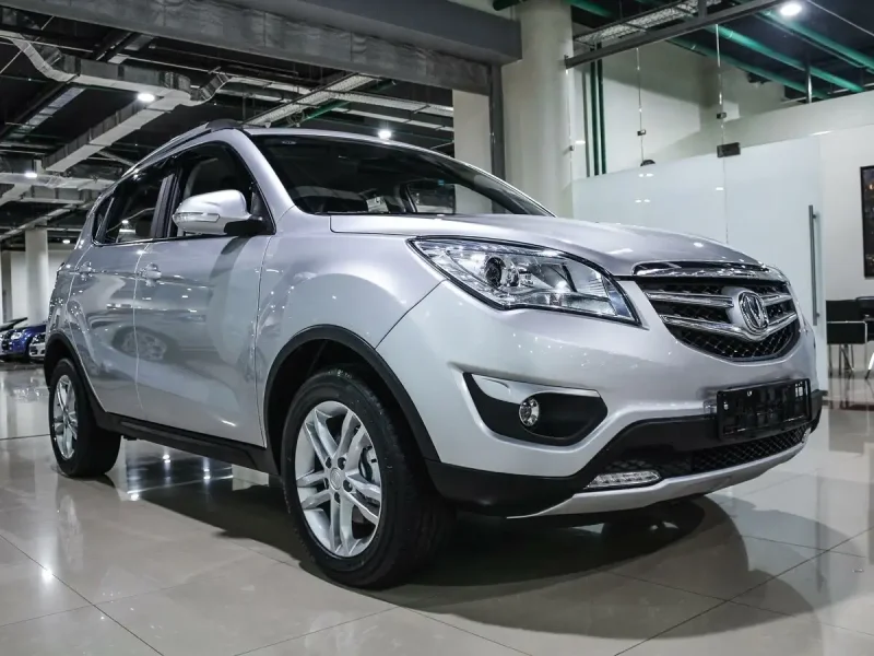 Changan cs35 серебристый пепел