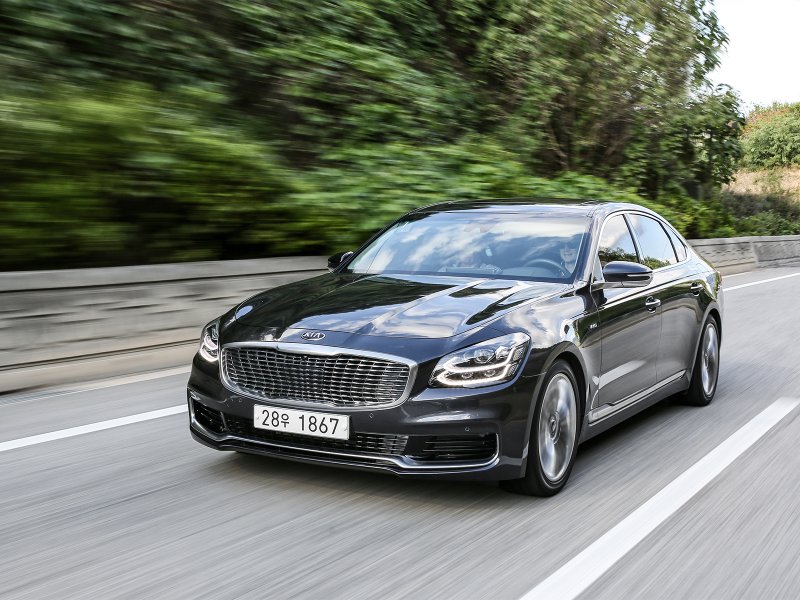 Kia k900