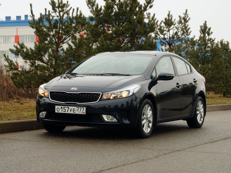 Kia Cerato 2018 серая