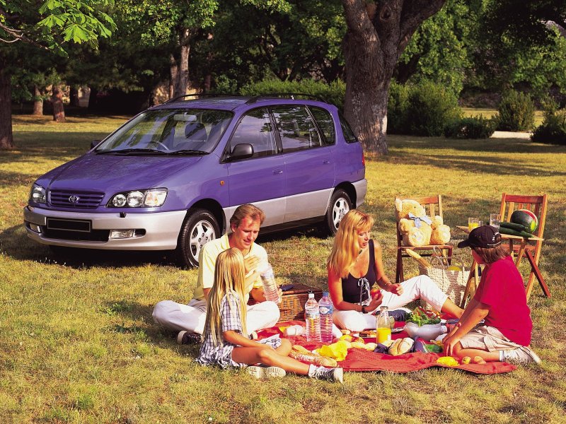 Kia Sedona 2015