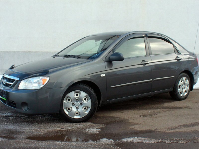 Kia Cerato 2006 седан