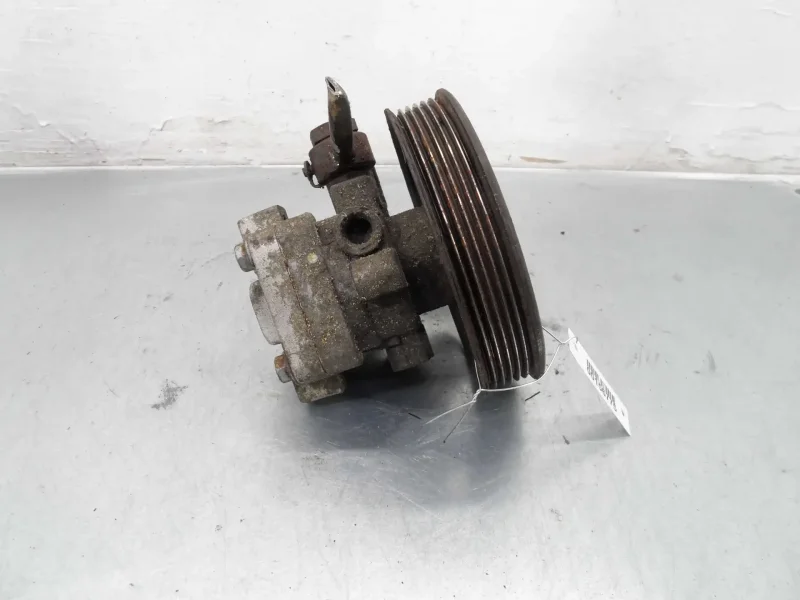 57100-2c200насос гидроусилителя