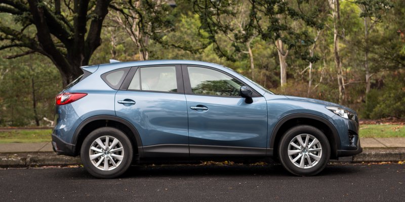 Mazda CX-5 Kia Sportage и Hyundai Tucson
