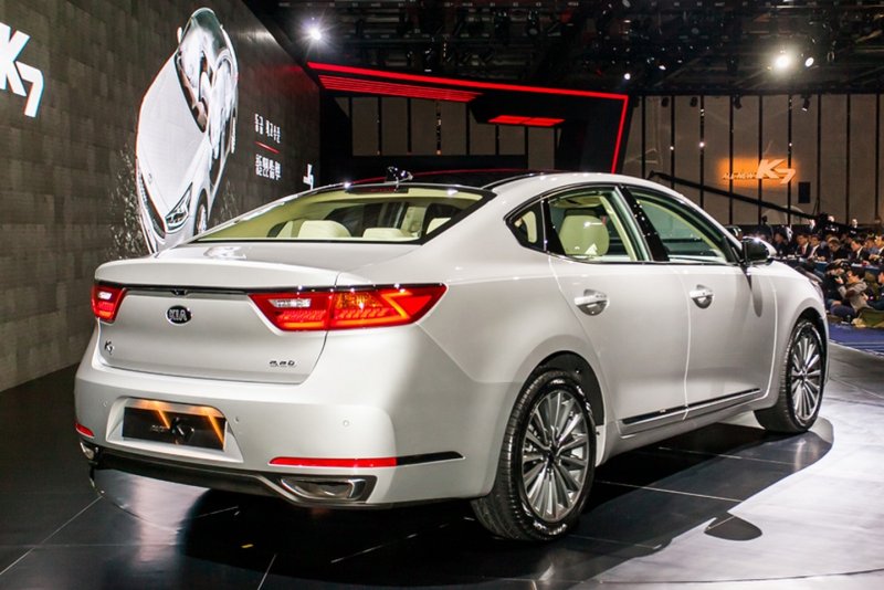 Kia 7