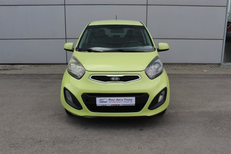 Kia Picanto салатовая