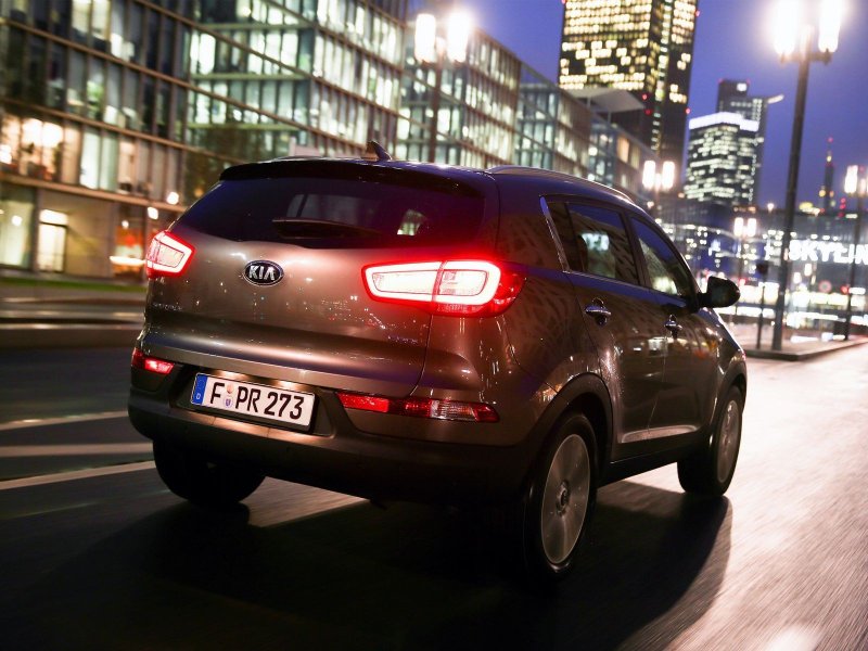 Kia Sportage 3 сзади