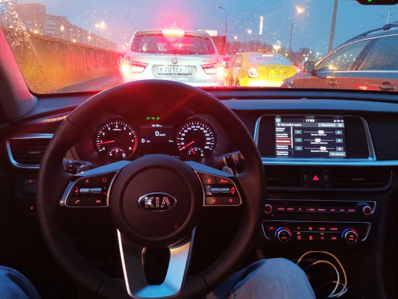 Kia Rio x ночью фары