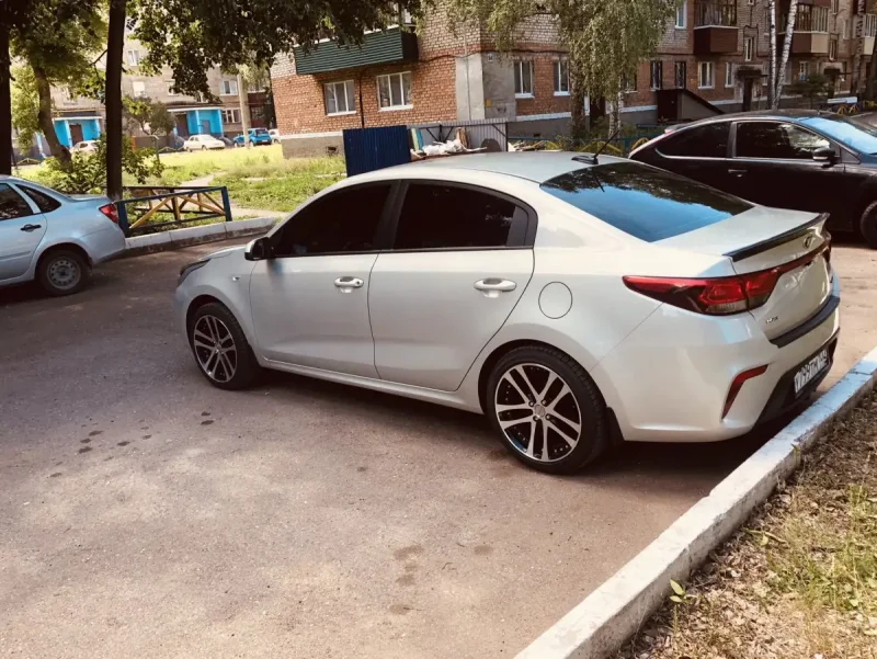 Kia Rio 4 на 18 дисках