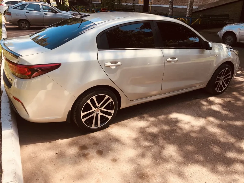 Kia Rio 4 r17
