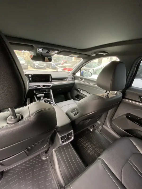 Kia k5 gt line салон