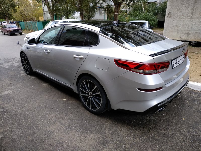 Kia Optima k5 черная антихром