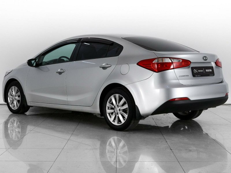 Kia Cerato 22 года