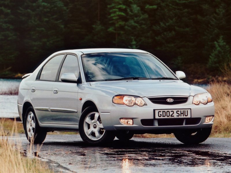 Kia Shuma 2001