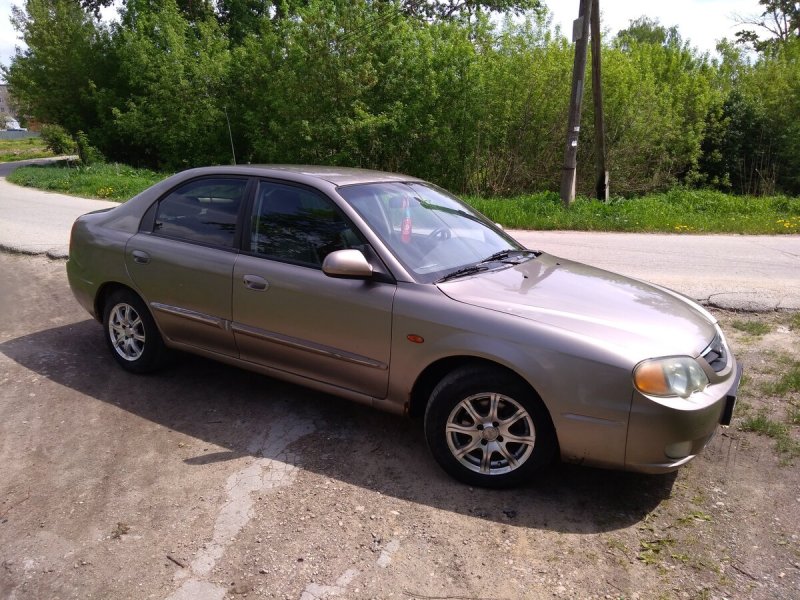 Kia Shuma 2.0