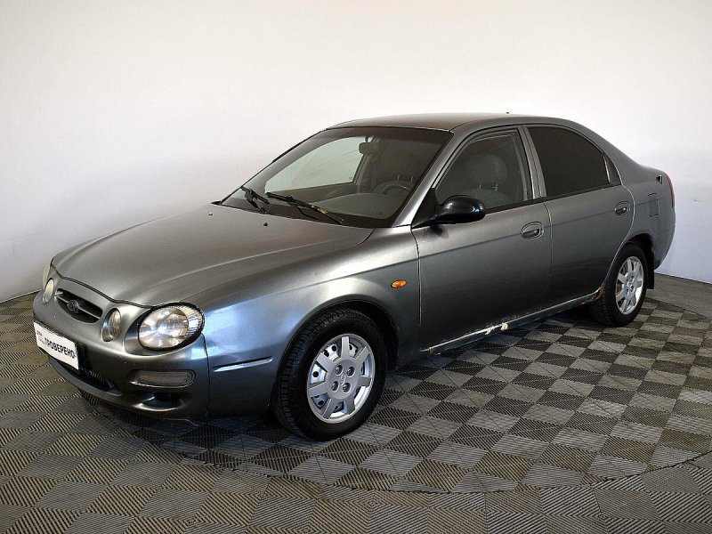 Kia Shuma 2000 год