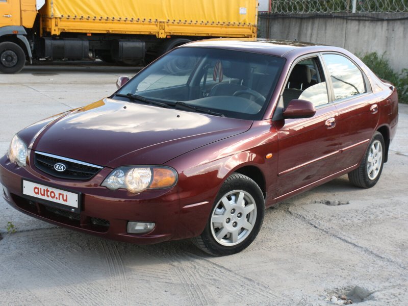Kia Shuma 2 2002