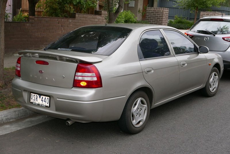 Kia Shuma 2