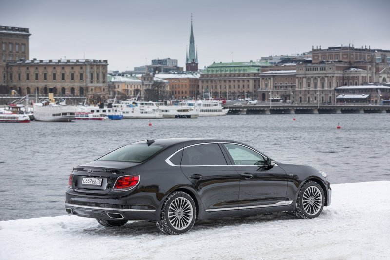 Kia k900