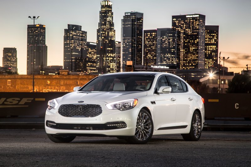 Седан Kia k900