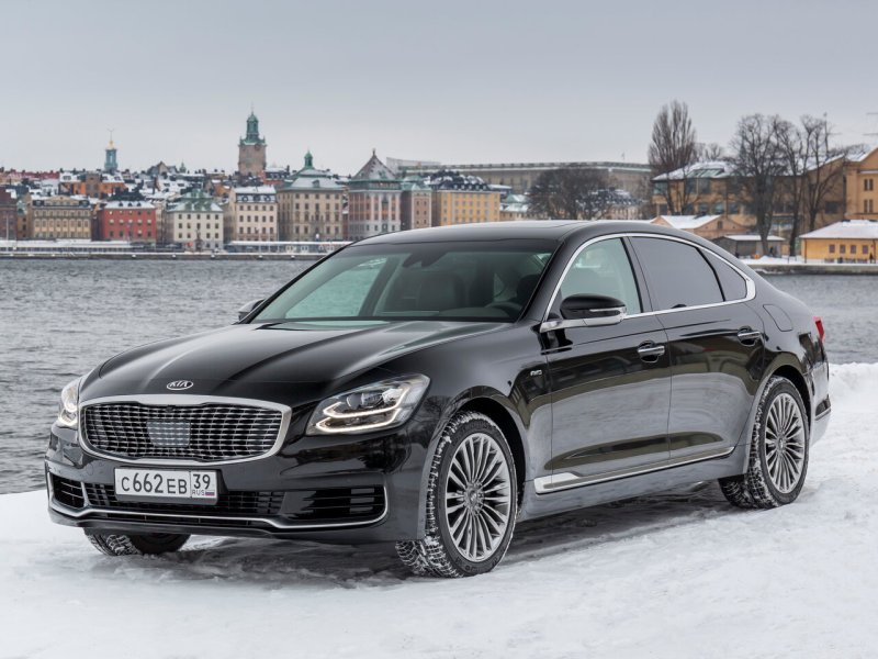 Kia k900 2021