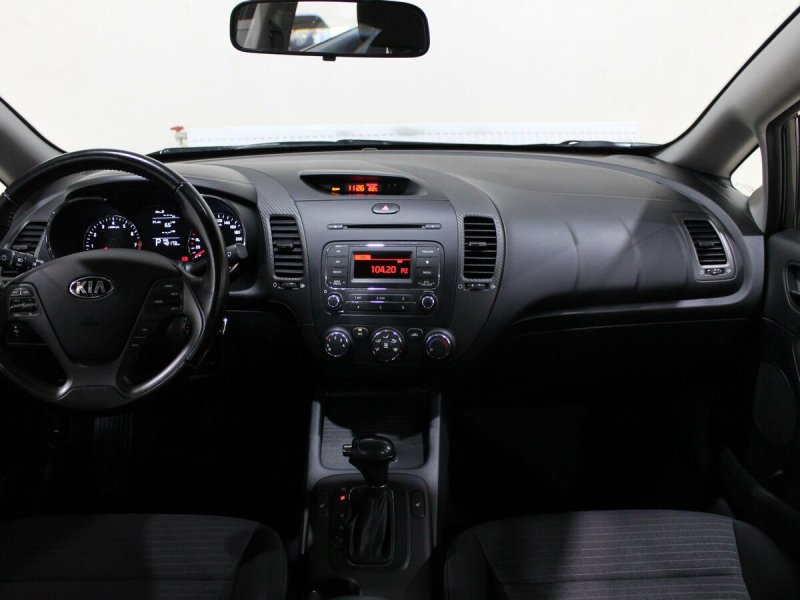 Kia Ceed 2013 хэтчбек