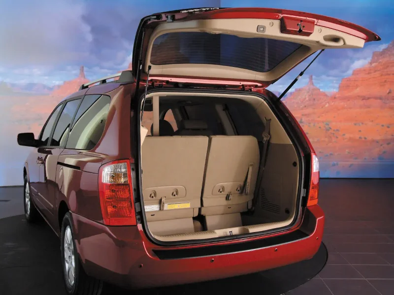 Kia Carnival 2022 багажник