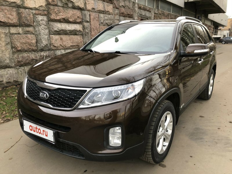 Kia Sorento 2.4 MT Classic