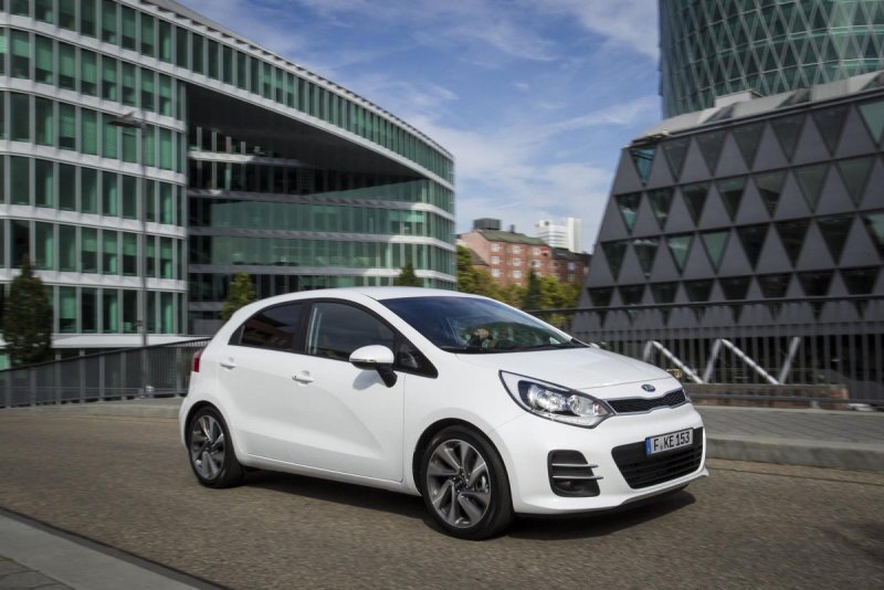 Kia Pride 2015