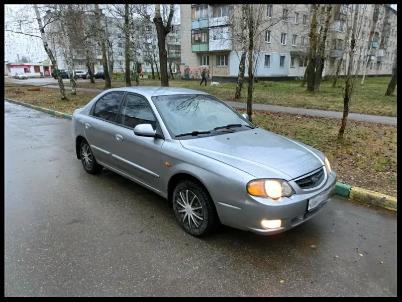 Kia Shuma 2004