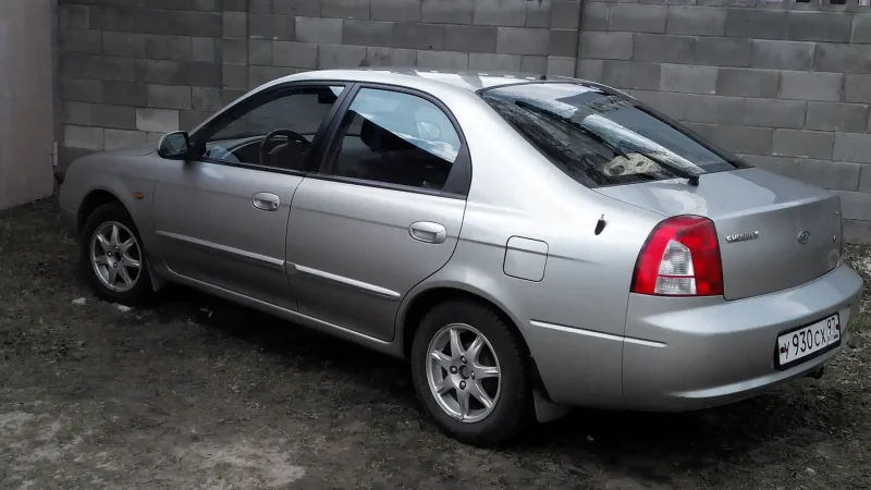 Kia Shuma 2