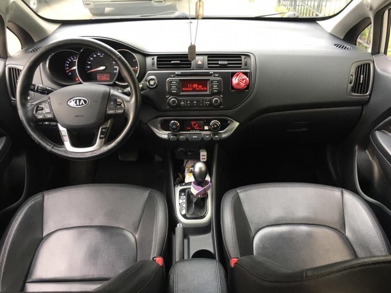 Kia Rio Pride 2013