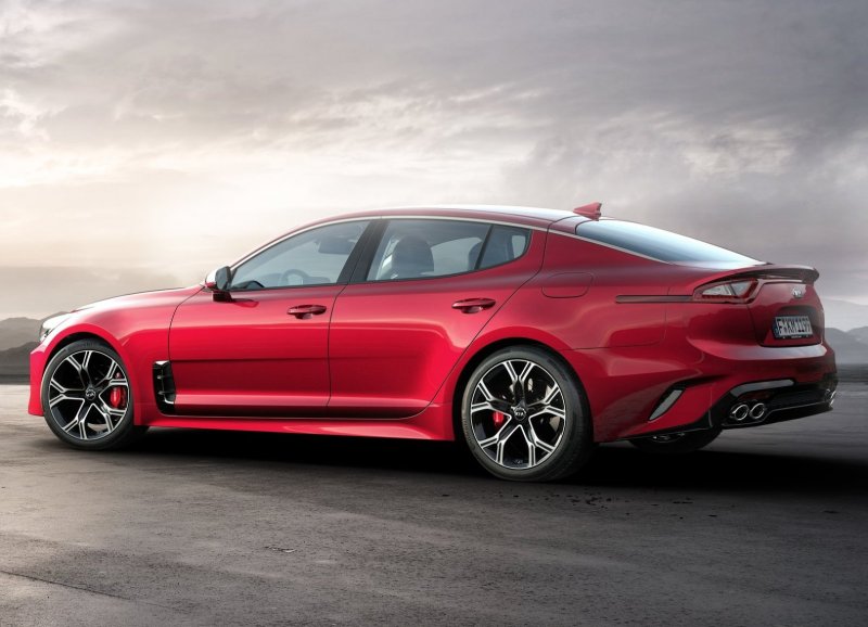 Kia Stinger 2011