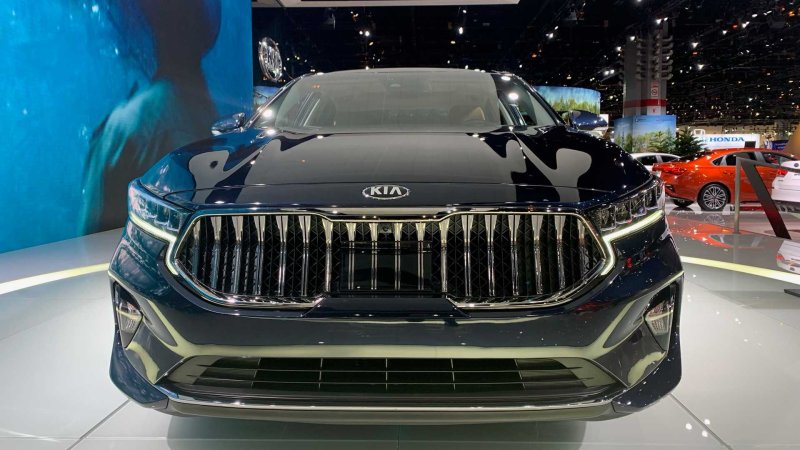 Седан Kia k7 2020